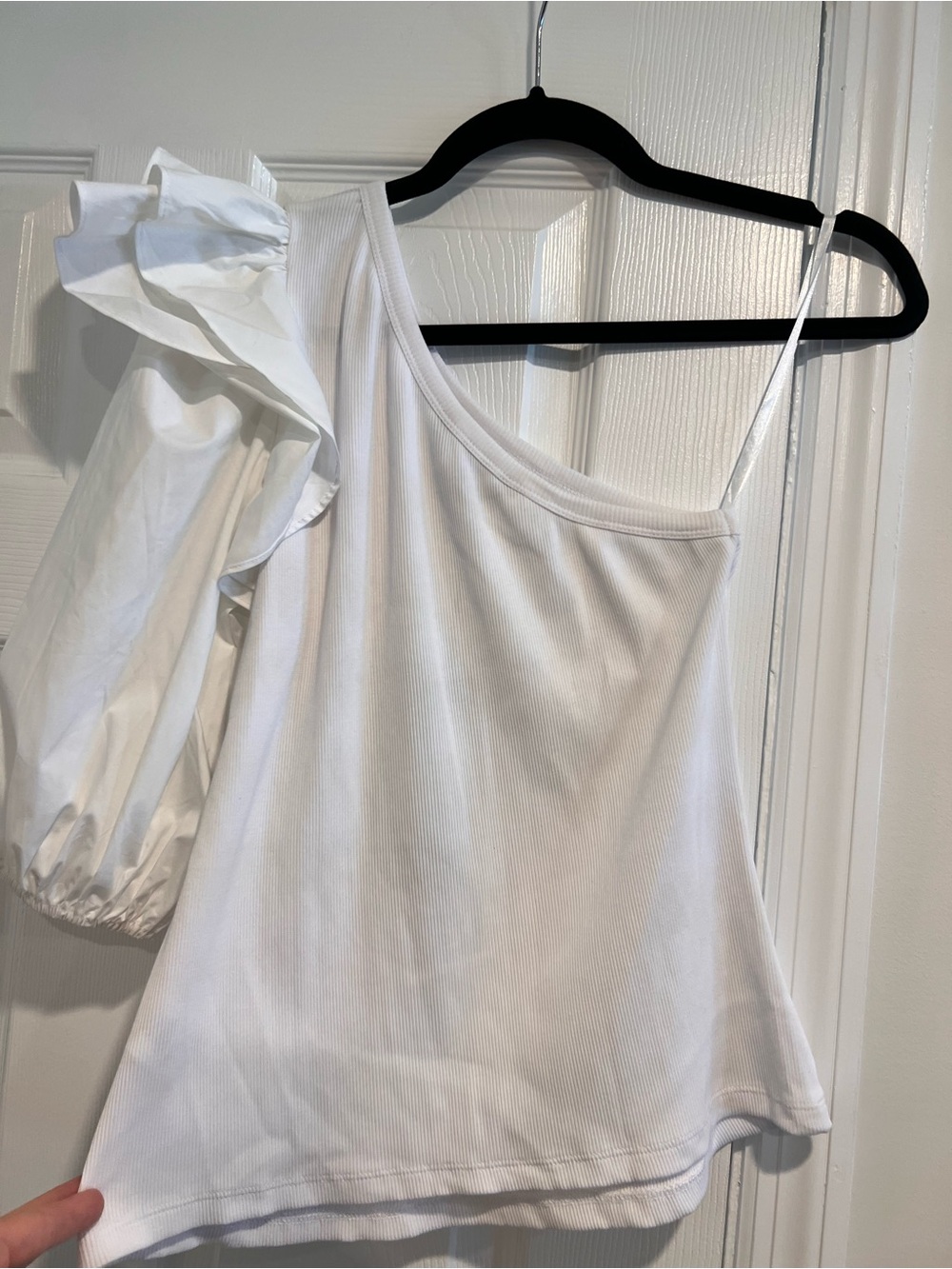 Veronica Beard One-Shoulder White Ruffle Sleeve Camisole
